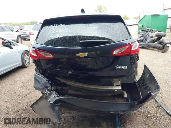 ✅ 2019 Chevrolet Equinox LS • VIN: 3GNAXHEV4KL232567 • Lot: 43414287. Listed on IAAI with 114,586 mi. Free auction sales archive from the USA and detailed vehicle history report at DreamBid. Image 17.