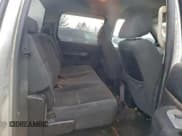 ✅ 2007 Chevrolet Silverado 2500HD 2LT • VIN: 1GCHK23617F538187 • Lot: 93531755. Wystawiony na Copart z przebiegiem 323 641 mil. Bezpłatny archiwum sprzedaży aukcyjnych z USA i szczegółowy raport historii pojazdu na DreamBid. Zdjęcie 10.