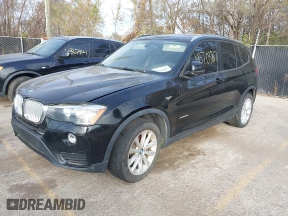 ✅ 2015 BMW X3 xDrive28i • VIN: 5UXWX9C53F0D60603 • Lot: 43703817. Wystawiony na IAAI z przebiegiem 184 690 mil. Bezpłatny archiwum sprzedaży aukcyjnych z USA i szczegółowy raport historii pojazdu na DreamBid. Zdjęcie 17.