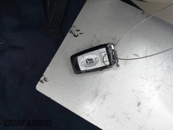 ✅ 2011 Rolls-Royce Ghost • VIN: SCA664S55BUX49548 • Lot: 41395054. Wystawiony na IAAI z przebiegiem 17 710 mil. Bezpłatny archiwum sprzedaży aukcyjnych z USA i szczegółowy raport historii pojazdu na DreamBid. Zdjęcie 11.