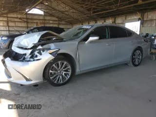✅ 2020 Lexus ES 350 • VIN: 58ADZ1B10LU062034 • Lot: 87044995. Wystawiony na Copart z przebiegiem 117 847 mil. Bezpłatny archiwum sprzedaży aukcyjnych z USA i szczegółowy raport historii pojazdu na DreamBid. Zdjęcie 1.