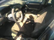 ✅ 2022 Volkswagen Jetta S • VIN: 3VWCM7BUXNM032854 • Lot: 42779651. Wystawiony na IAAI z przebiegiem Nie podano. Bezpłatny archiwum sprzedaży aukcyjnych z USA i szczegółowy raport historii pojazdu na DreamBid. Zdjęcie 6.