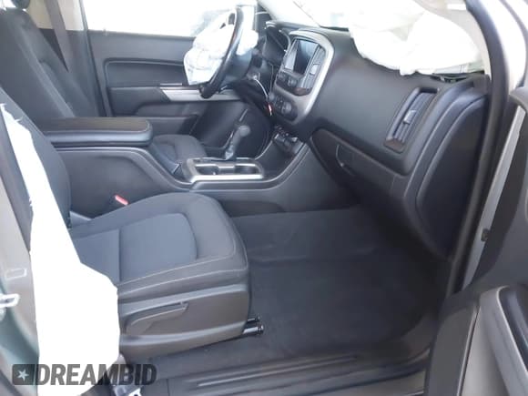 ✅ 2019 Chevrolet Colorado 2WD LT • VIN: 1GCGSCEAXK1359591 • Lot: 41713349. Listed on IAAI with 87,192 mi. Free auction sales archive from the USA and detailed vehicle history report at DreamBid. Image 5.