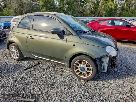 ✅ 2012 FIAT 500 Pop • VIN: 3C3CFFDR5CT340697 • Lot: 96313475. Listed on Copart with 75,239 mi. Free auction sales archive from the USA and detailed vehicle history report at DreamBid. Image 4.