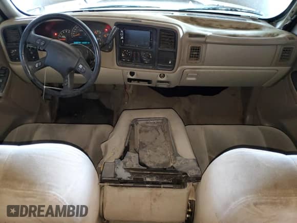 2005 Chevrolet Tahoe LS with VIN 1GNEC13VX5R230634, listed as a Copart auction lot 91088085 with 215,307 mi miles and Clean title. Bid and sale history available at DreamBid. Image 8.