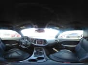 ✅ 2019 Dodge Challenger SXT • VIN: 2C3CDZGG1KH504522 • Lot: 42488677. Wystawiony na IAAI z przebiegiem 46 872 mil. Bezpłatny archiwum sprzedaży aukcyjnych z USA i szczegółowy raport historii pojazdu na DreamBid. Zdjęcie 20.