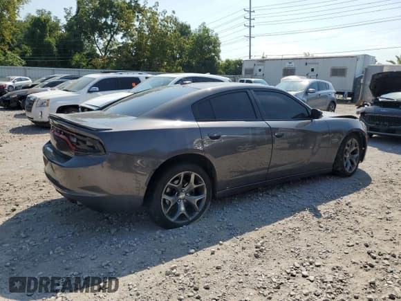 ✅ 2015 Dodge Charger RT • VIN: 2C3CDXCT8FH925652 • Лот: 80471725. Опубликован ранее на Copart с пробегом 106 030 миль. Бесплатный доступ к архиву аукционных продаж из США и подробный отчёт об истории автомобиля на DreamBid. Изображение 3.