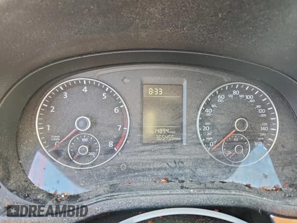 ✅ 2013 Volkswagen Passat S • VIN: 1VWAH7A39DC050041 • Лот: 93972095. Опубликован ранее на Copart с пробегом 365 455 миль. Бесплатный доступ к архиву аукционных продаж из США и подробный отчёт об истории автомобиля на DreamBid. Изображение 9.