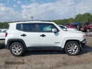 ✅ 2018 Jeep Renegade Altitude • VIN: ZACCJABB8JPG65352 • Lot: 43233063. Listed on IAAI with 74,377 mi. Free auction sales archive from the USA and detailed vehicle history report at DreamBid. Image 14.
