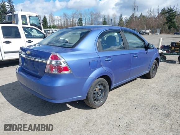✅ 2009 Chevrolet Aveo 1LT • VIN: KL1TD56EX9B367370 • Лот: 41820197. Опубликован ранее на IAAI с пробегом 119 509 миль. Бесплатный доступ к архиву аукционных продаж из США и подробный отчёт об истории автомобиля на DreamBid. Изображение 4.