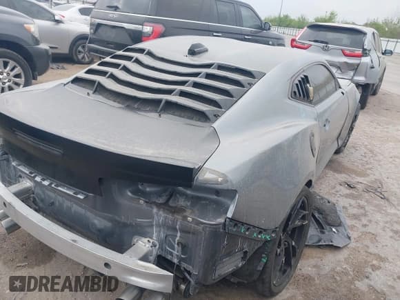 ✅ 2020 Chevrolet Camaro 2SS • VIN: 1G1FG1R71L0114890 • Lot: 41730158. Wystawiony na IAAI z przebiegiem Nie podano. Bezpłatny archiwum sprzedaży aukcyjnych z USA i szczegółowy raport historii pojazdu na DreamBid. Zdjęcie 4.