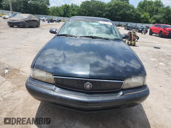 ✅ 1997 Buick Skylark • VIN: 1G4NJ12M9VC439434 • Lot: 61817405. Wystawiony na Copart z przebiegiem 81 113 mil. Bezpłatny archiwum sprzedaży aukcyjnych z USA i szczegółowy raport historii pojazdu na DreamBid. Zdjęcie 5.