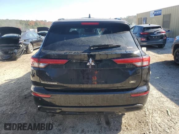 ✅ 2024 Mitsubishi Outlander SEL • VIN: JA4J4WA85RZ086263 • Lot: 93044085. Listed on Copart with 69,865 mi. Free auction sales archive from the USA and detailed vehicle history report at DreamBid. Image 6.