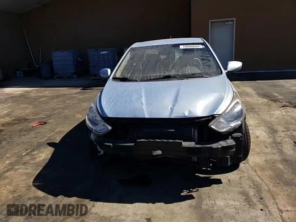 ✅ 2013 Hyundai Accent GLS • VIN: KMHCT4AE1DU284092 • Лот: 70888604. Опубликован ранее на Copart с пробегом 186 300 миль. Бесплатный доступ к архиву аукционных продаж из США и подробный отчёт об истории автомобиля на DreamBid. Изображение 11.