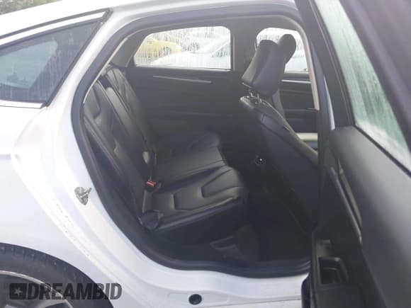 ✅ 2020 Ford Fusion Titanium • VIN: 3FA6P0D90LR192349 • Лот: 43286385. Опубликован ранее на IAAI с пробегом 81 314 миль. Бесплатный доступ к архиву аукционных продаж из США и подробный отчёт об истории автомобиля на DreamBid. Изображение 8.