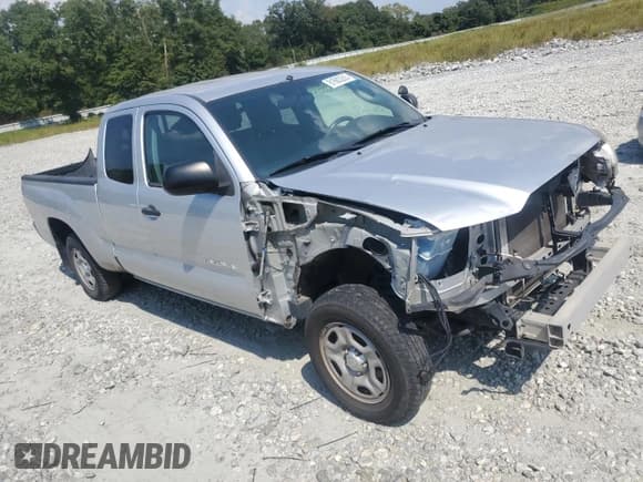 ✅ 2013 Toyota Tacoma • VIN: 5TFTX4CN6DX031306 • Lot: 81683285. Listed on Copart with 127,675 mi. Free auction sales archive from the USA and detailed vehicle history report at DreamBid. Image 4.