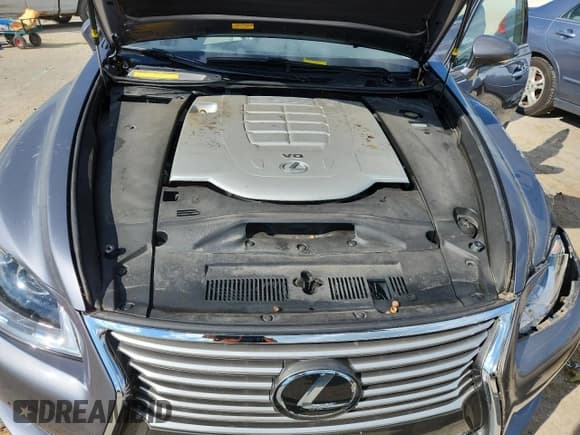 ✅ 2017 Lexus LS 460 • VIN: JTHCL5EF2H5029365 • Lot: 70680305. Wystawiony na Copart z przebiegiem 19 013 mil. Bezpłatny archiwum sprzedaży aukcyjnych z USA i szczegółowy raport historii pojazdu na DreamBid. Zdjęcie 11.