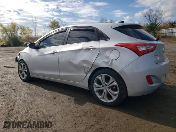 2014 Hyundai Elantra с VIN KMHD35LHXEU160776, выставлен на аукционе Copart как лот 90472045 с пробегом 94 088 миль миль и Списание • Salvage title. История ставок и продаж доступна на DreamBid. Изображение 2.