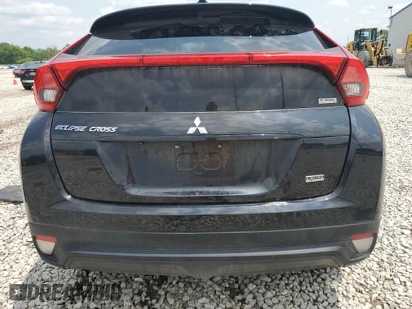 ✅ 2020 Mitsubishi Eclipse Cross LE • VIN: JA4AT4AA3LZ003043 • Лот: 60231175. Опубликован ранее на Copart с пробегом 91 452 миль. Бесплатный доступ к архиву аукционных продаж из США и подробный отчёт об истории автомобиля на DreamBid. Изображение 6.
