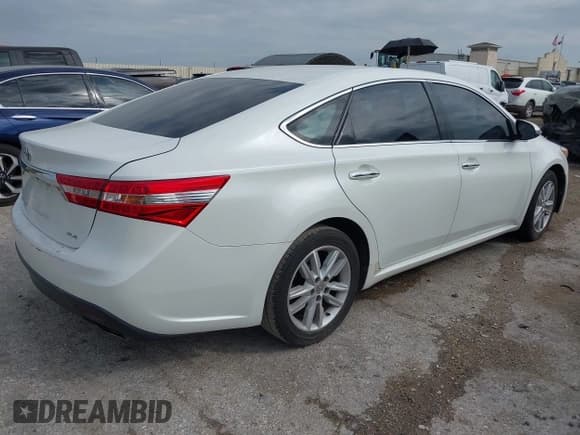 ✅ 2014 Toyota Avalon Limited • VIN: 4T1BK1EB7EU094389 • Лот: 43165851. Опубликован ранее на IAAI с пробегом 171 782 миль. Бесплатный доступ к архиву аукционных продаж из США и подробный отчёт об истории автомобиля на DreamBid. Изображение 4.