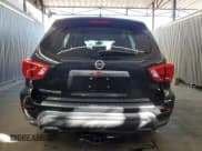 ✅ 2020 Nissan Pathfinder S • VIN: 5N1DR2AN9LC631244 • Lot: 86818055. Wystawiony na Copart z przebiegiem 106 918 mil. Bezpłatny archiwum sprzedaży aukcyjnych z USA i szczegółowy raport historii pojazdu na DreamBid. Zdjęcie 6.