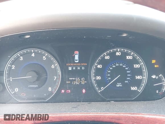 ✅ 2011 Hyundai Equus Signature • VIN: KMHGH4JF2BU041027 • Lot: 41891913. Listed on IAAI with 139,278 mi. Free auction sales archive from the USA and detailed vehicle history report at DreamBid. Image 7.