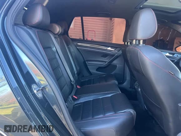 ✅ 2015 Volkswagen Golf GTI S • VIN: 3VW447AU7FM056729 • Lot: 91424415. Listed on Copart with 125,602 mi. Free auction sales archive from the USA and detailed vehicle history report at DreamBid. Image 6.