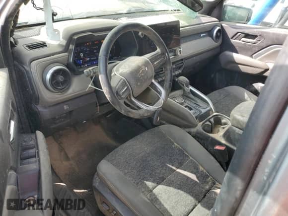 2023 Chevrolet Colorado 4WD ZR2 with VIN 1GCPTFEK5P1235565, listed as a Copart auction lot 61607045 with 42,500 mi miles and Salvage title. Bid and sale history available at DreamBid. Image 8.