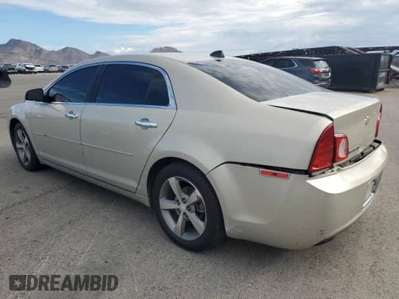 2012 Chevrolet Malibu 1LT z VIN 1G1ZC5EU1CF187752, wystawiony jako Copart lot #82391295 z przebiegiem 112 539 mil mil oraz Szkoda całkowita • Salvage title. Historia ofert i sprzedaży dostępna na DreamBid. Obrazek 2.