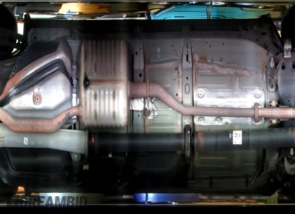 ✅ 2021 Chevrolet Equinox LT • VIN: 3GNAXUEVXMS102925 • Lot: 94690835. Listed on Copart with 121,392 mi. Free auction sales archive from the USA and detailed vehicle history report at DreamBid. Image 14.