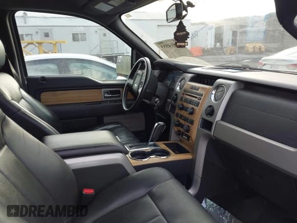 ✅ 2011 Ford F-150 XLT • VIN: 1FTFW1ETXBFB89774 • Lot: 43814553. Listed on IAAI with 157,629 mi. Free auction sales archive from the USA and detailed vehicle history report at DreamBid. Image 5.