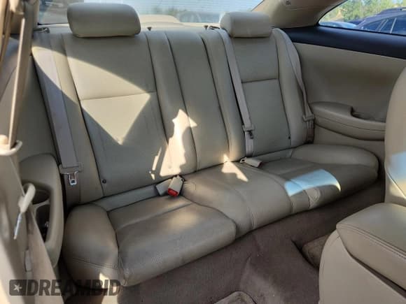 ✅ 2004 Toyota Solara SE • VIN: 4T1CA30P84U003778 • Lot: 71099255. Listed on Copart with 143,497 mi. Free auction sales archive from the USA and detailed vehicle history report at DreamBid. Image 10.