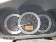 ✅ 2010 Toyota RAV4 • VIN: 2T3BF4DV1AW062802 • Лот: 52345004. Опубликован ранее на Copart с пробегом 215 863 миль. Бесплатный доступ к архиву аукционных продаж из США и подробный отчёт об истории автомобиля на DreamBid. Изображение 9.