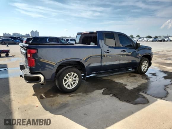 ✅ 2019 Chevrolet Silverado 1500 LT • VIN: 1GCRWCED4KZ191715 • Lot: 80177235. Wystawiony na Copart z przebiegiem 84 433 mil. Bezpłatny archiwum sprzedaży aukcyjnych z USA i szczegółowy raport historii pojazdu na DreamBid. Zdjęcie 3.