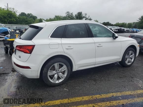 ✅ 2018 Audi Q5 Premium Plus • VIN: WA1BNAFY7J2199299 • Lot: 61264525. Listed on Copart with 96,925 mi. Free auction sales archive from the USA and detailed vehicle history report at DreamBid. Image 3.