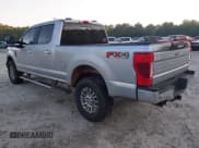 ✅ 2020 Ford F-250 XL • VIN: 1FT7W2BN0LED18824 • Lot: 42998787. Wystawiony na IAAI z przebiegiem 81 684 mil. Bezpłatny archiwum sprzedaży aukcyjnych z USA i szczegółowy raport historii pojazdu na DreamBid. Zdjęcie 3.