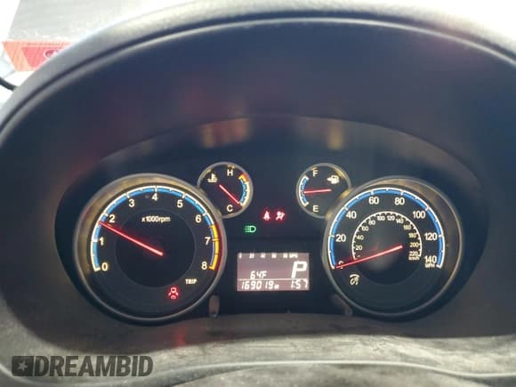 ✅ 2010 Suzuki SX4 • VIN: JS2YB5A34A6301216 • Lot: 84545425. Wystawiony na Copart z przebiegiem 169 019 mil. Bezpłatny archiwum sprzedaży aukcyjnych z USA i szczegółowy raport historii pojazdu na DreamBid. Zdjęcie 9.