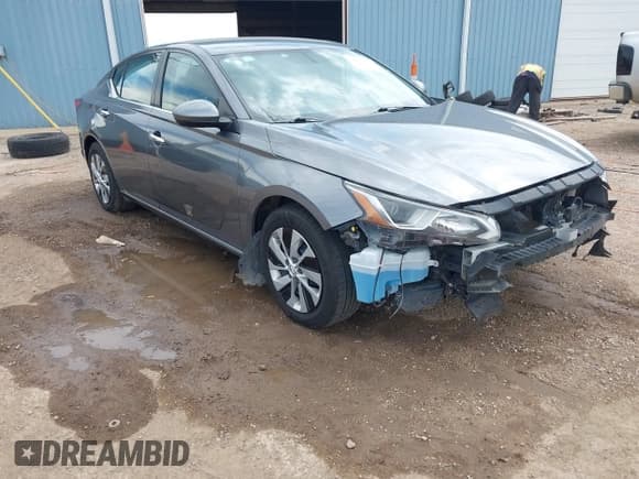 ✅ 2020 Nissan Altima S • VIN: 1N4BL4BV0LC201034 • Lot: 42854538. Listed on IAAI with 98,154 mi. Free auction sales archive from the USA and detailed vehicle history report at DreamBid. Image 1.
