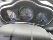 ✅ 2014 Dodge Avenger SE • VIN: 1C3CDZAG3EN129141 • Lot: 53859135. Wystawiony na Copart z przebiegiem 82 565 mil. Bezpłatny archiwum sprzedaży aukcyjnych z USA i szczegółowy raport historii pojazdu na DreamBid. Zdjęcie 9.