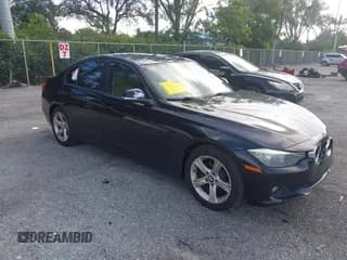 ✅ 2015 BMW 3 Series 328i • VIN: WBA3A5C57FP605449 • Lot: 42824996. Wystawiony na IAAI z przebiegiem 101 794 mil. Bezpłatny archiwum sprzedaży aukcyjnych z USA i szczegółowy raport historii pojazdu na DreamBid. Zdjęcie 1.