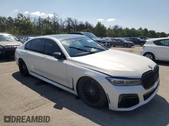 ✅ 2021 BMW 7 Series 750i xDrive • VIN: WBA7U2C00MCG12018 • Lot: 66362905. Listed on Copart with 76,277 mi. Free auction sales archive from the USA and detailed vehicle history report at DreamBid. Image 4.