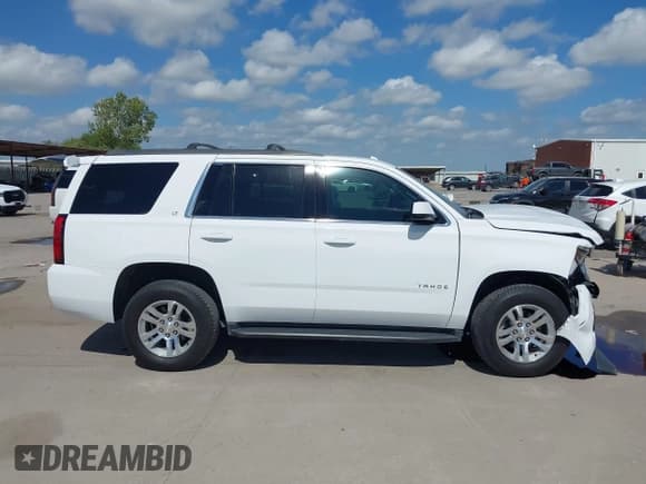 ✅ 2018 Chevrolet Tahoe LT • VIN: 1GNSKBKC1JR376569 • Lot: 43291898. Listed on IAAI with 121,871 mi. Free auction sales archive from the USA and detailed vehicle history report at DreamBid. Image 13.