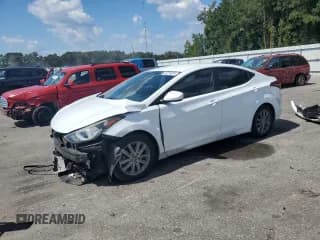 ✅ 2016 Hyundai Elantra SE • VIN: 5NPDH4AE8GH668377 • Lot: 81238525. Wystawiony na Copart z przebiegiem 52 391 mil. Bezpłatny archiwum sprzedaży aukcyjnych z USA i szczegółowy raport historii pojazdu na DreamBid. Zdjęcie 1.