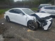 ✅ 2019 Lexus ES 350 Luxury • VIN: 58ABZ1B1XKU010822 • Лот: 85130235. Опубликован ранее на Copart с пробегом Не указан. Бесплатный доступ к архиву аукционных продаж из США и подробный отчёт об истории автомобиля на DreamBid. Изображение 4.