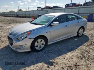 ✅ 2011 Hyundai Sonata Hybrid • VIN: KMHEC4A40BA004225 • Лот: 90492665. Опубликован ранее на Copart с пробегом 135 022 миль. Бесплатный доступ к архиву аукционных продаж из США и подробный отчёт об истории автомобиля на DreamBid. Изображение 1.