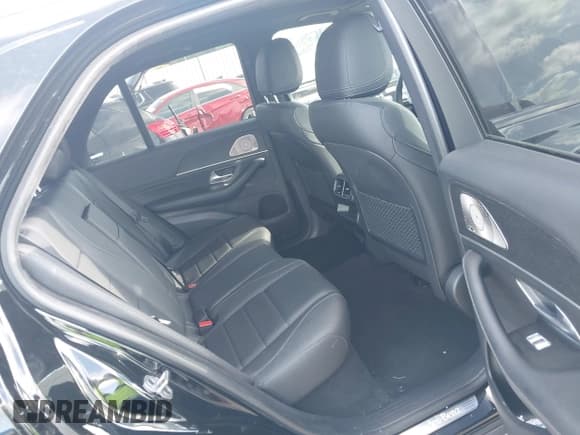 ✅ 2024 Mercedes-Benz GLE 450e • VIN: 4JGFB4GBXRB150195 • Lot: 43293702. Listed on IAAI with 25,936 mi. Free auction sales archive from the USA and detailed vehicle history report at DreamBid. Image 8.