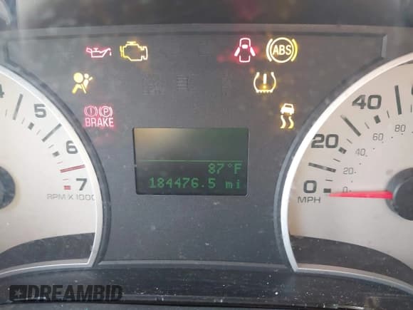 ✅ 2006 Ford Explorer Eddie Bauer • VIN: 1FMEU64E06UA77886 • Лот: 42797398. Опубликован ранее на IAAI с пробегом 184 476 миль. Бесплатный доступ к архиву аукционных продаж из США и подробный отчёт об истории автомобиля на DreamBid. Изображение 7.