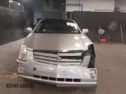 ✅ 2008 Cadillac SRX AWD • VIN: 1GYEE437780136042 • Lot: 42552302. Wystawiony na IAAI z przebiegiem 121 023 mil. Bezpłatny archiwum sprzedaży aukcyjnych z USA i szczegółowy raport historii pojazdu na DreamBid. Zdjęcie 13.
