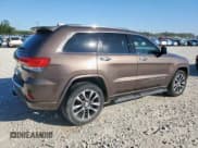 ✅ 2017 Jeep Grand Cherokee Overland • VIN: 1C4RJECGXHC923543 • Лот: 85209175. Опубликован ранее на Copart с пробегом 56 610 миль. Бесплатный доступ к архиву аукционных продаж из США и подробный отчёт об истории автомобиля на DreamBid. Изображение 3.