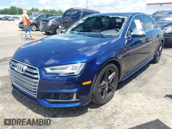 ✅ 2018 Audi S4 Prestige • VIN: WAUC4AF42JA075888 • Lot: 42743661. Listed on IAAI with 85,149 mi. Free auction sales archive from the USA and detailed vehicle history report at DreamBid. Image 19.